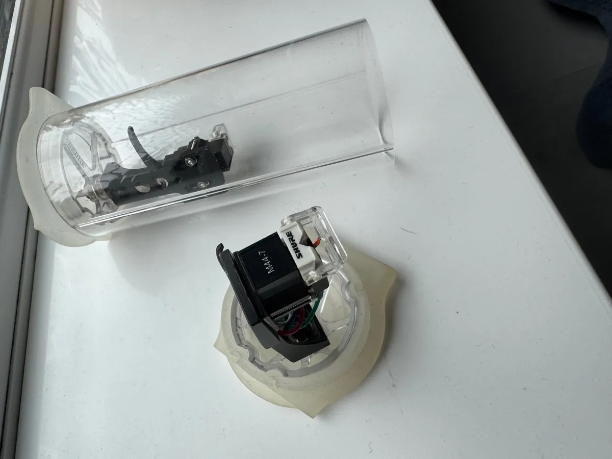 2 x Shure M44 7 DJ cartridges and headshells - Image 2