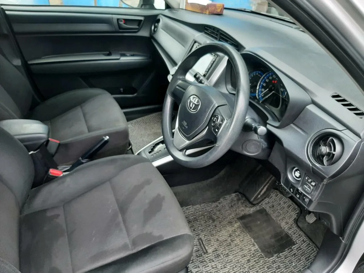 Toyota corolla fielder hybrid automatic 1.5 - Image 3