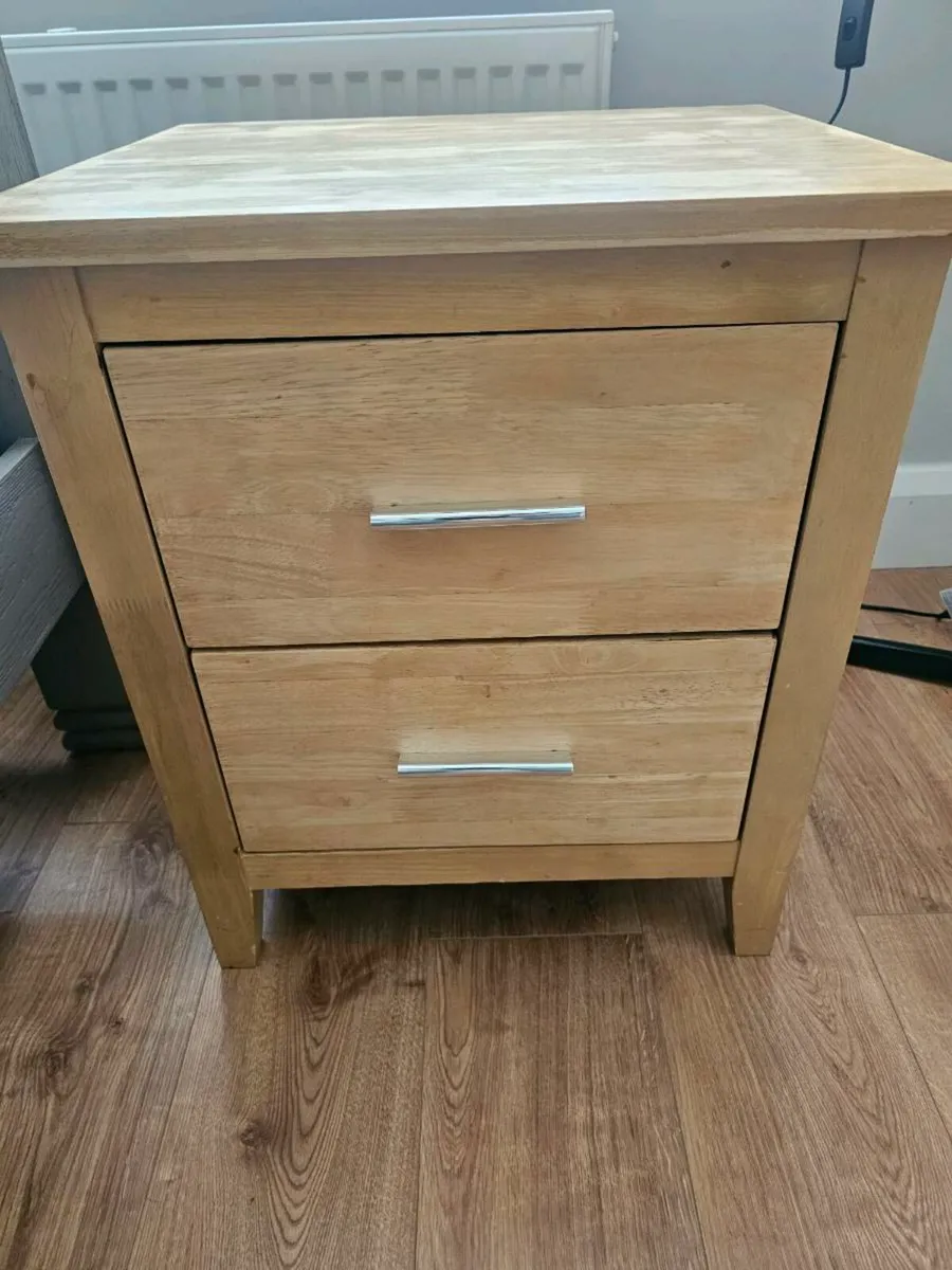 Bedside locker, excellent condition - Image 4