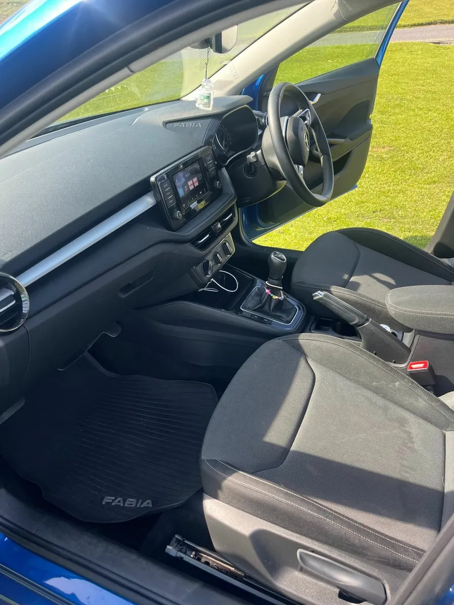Skoda Fabia 2022 - Image 3