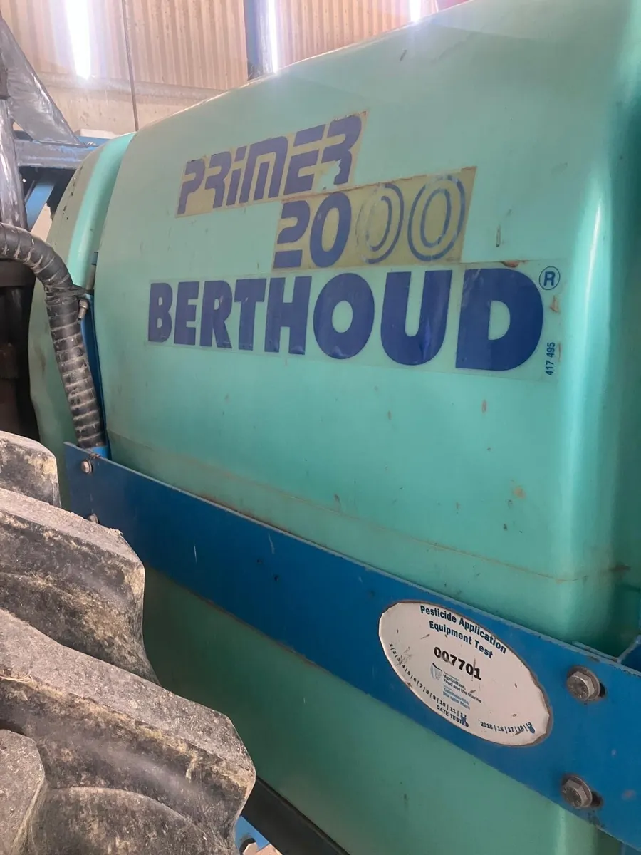 Sprayer Boom-Berthoud Primer 2000 - Image 1