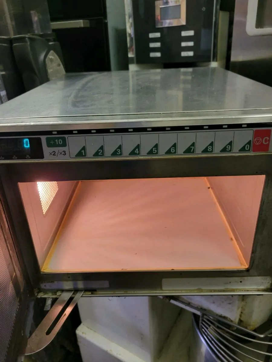 Microwave Commercial SANYO EM- C1901 - Image 3