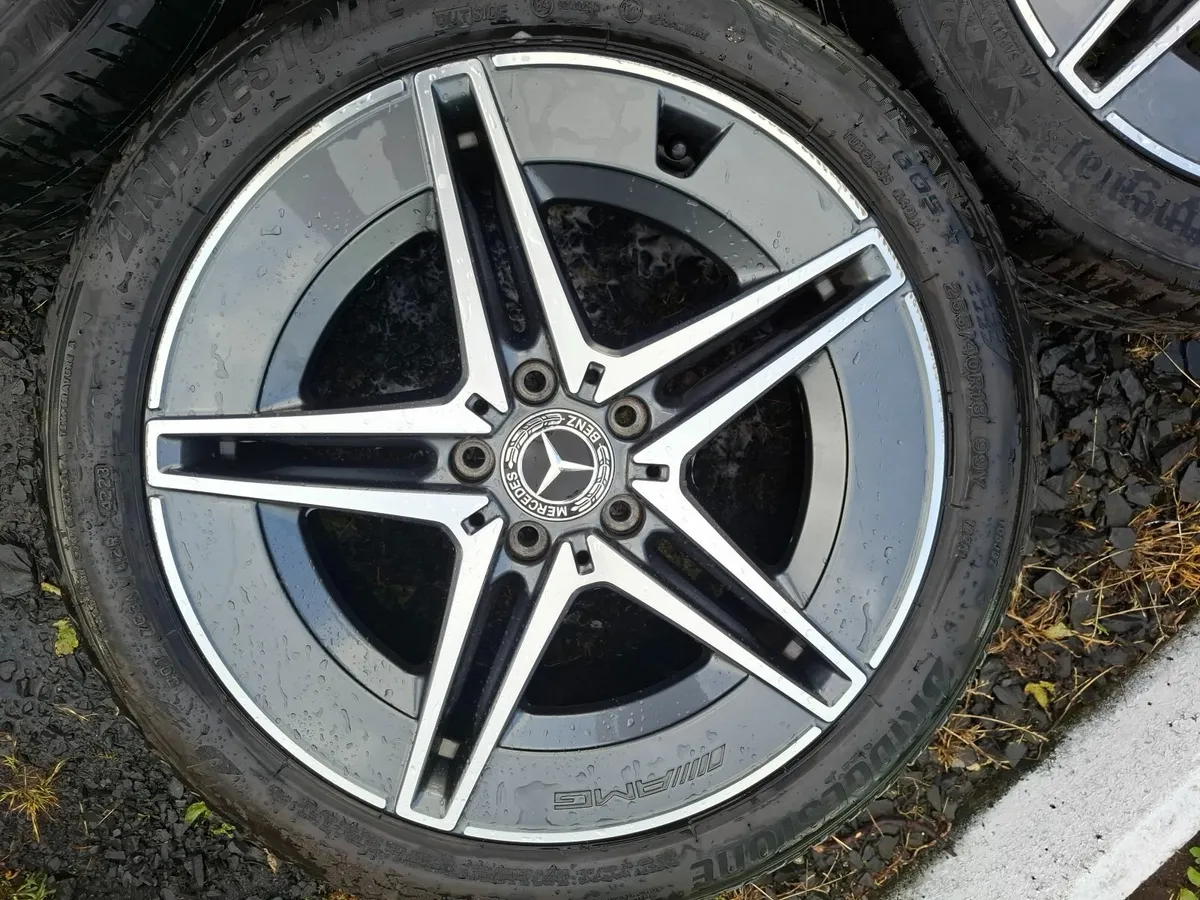 18" Genuine Mercedes Amg C Class Alloys with tyres - Image 4
