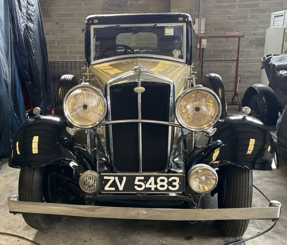 1934 Wolseley 21/60 County Collectors Auction - Image 1