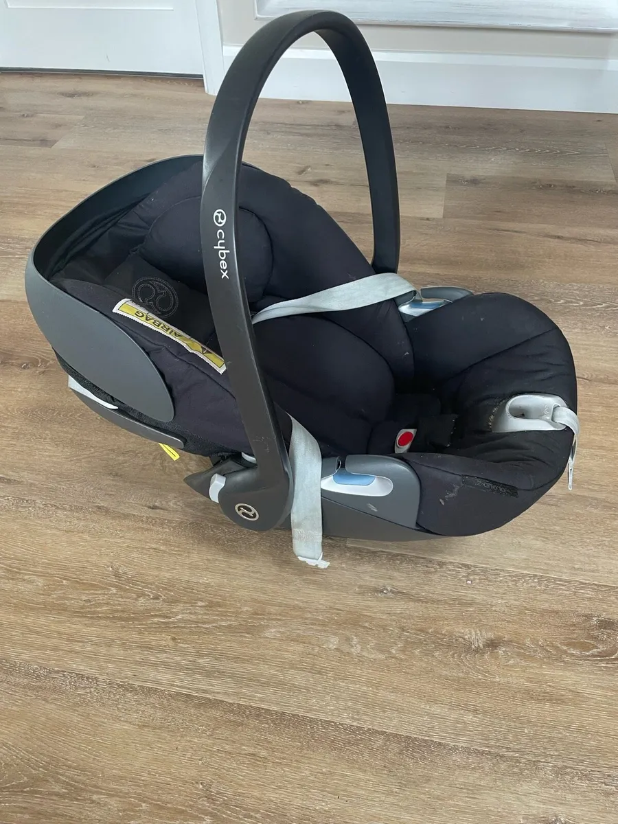 Car seat & isofix base - Image 2