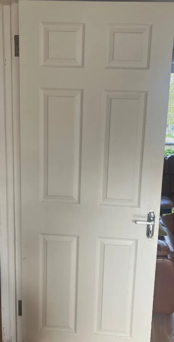 Internal doors - Image 2