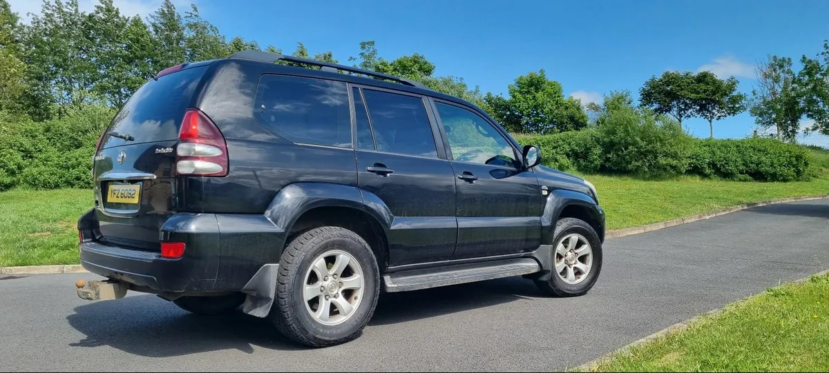 Toyota Land Cruiser 2006 - Image 4