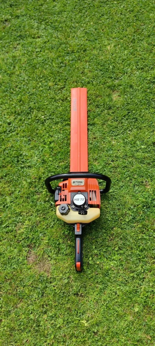 Stihl HS 72 hedge trimmer - Image 1