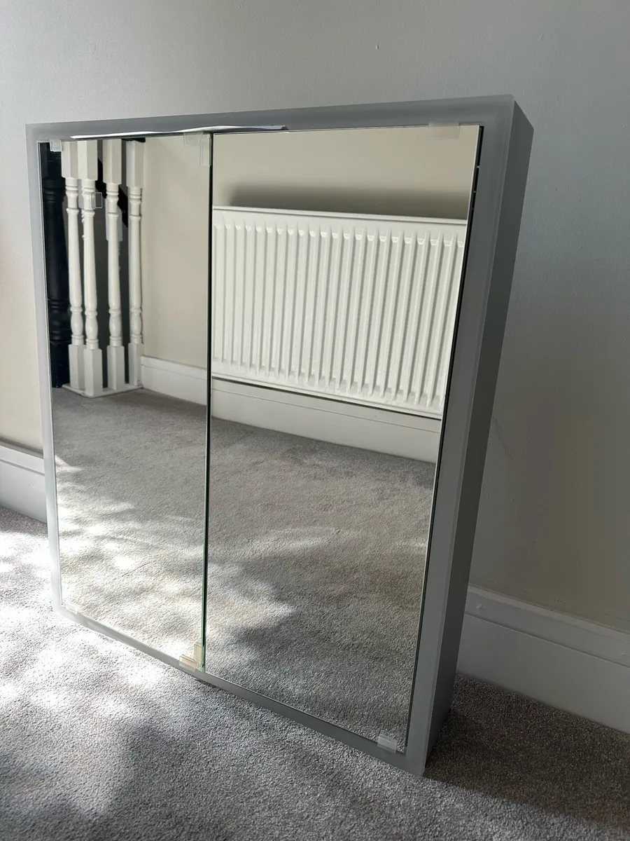 Sonas cabinet mirror - Image 4