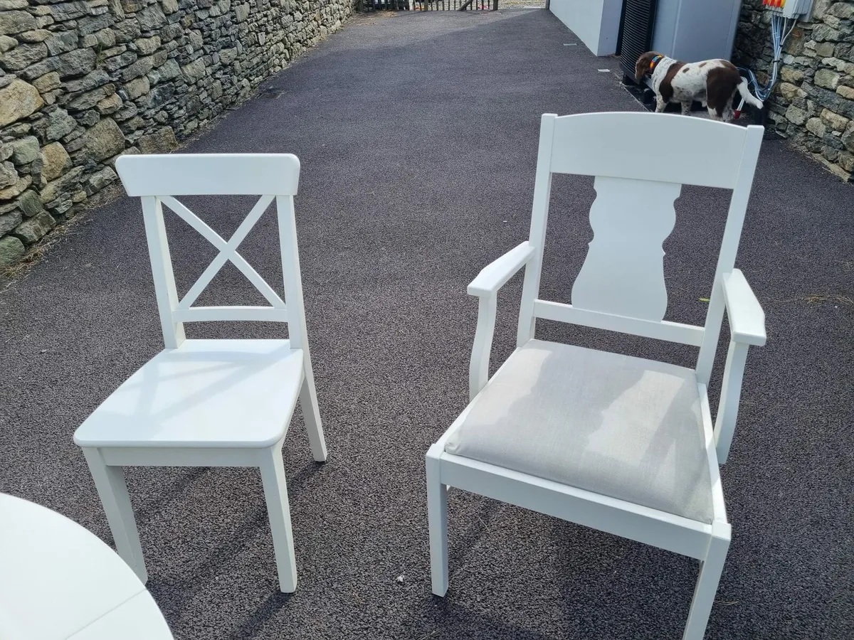 Dining table and chairs - Image 2