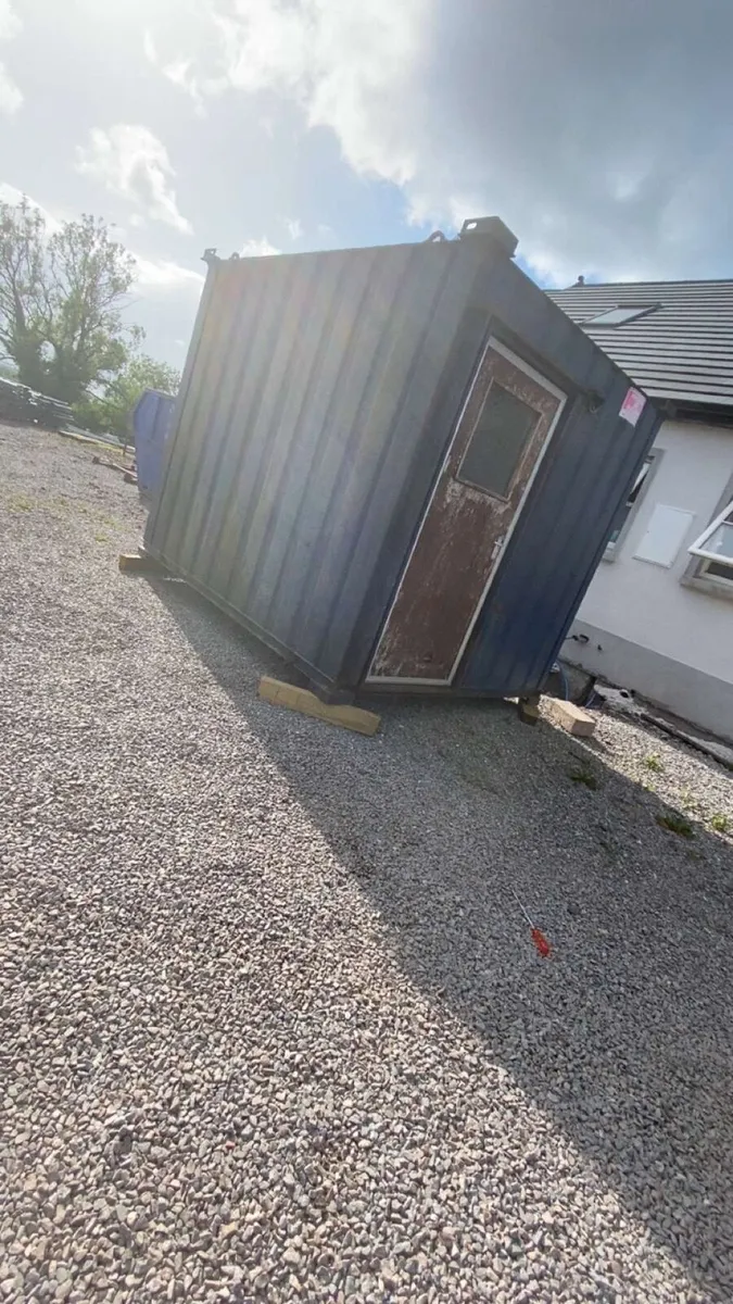 10*8 antivandle toilet block - Image 2