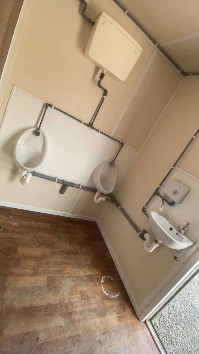 10*8 antivandle toilet block - Image 3