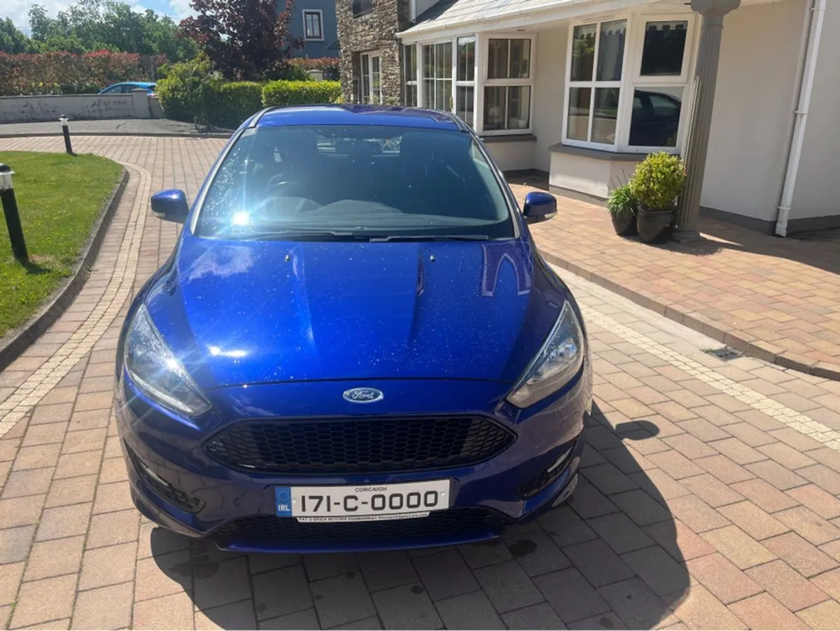 Ford Focus St-line Tdci - Image 2
