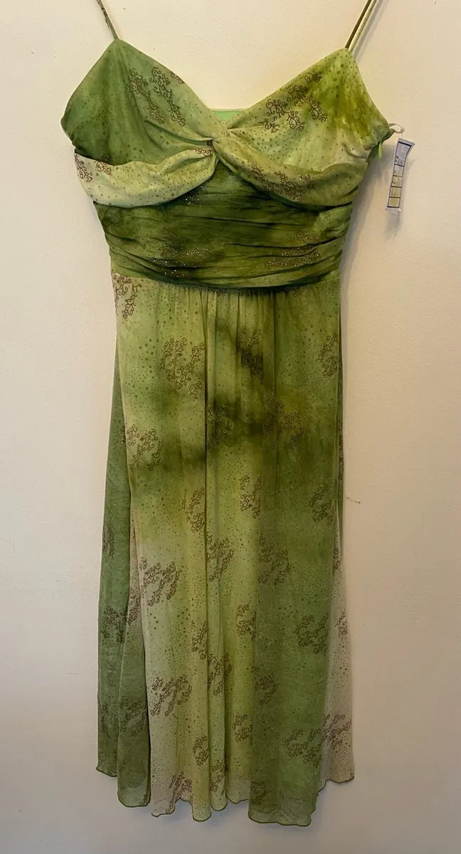 Strappy green summer dress - Image 1