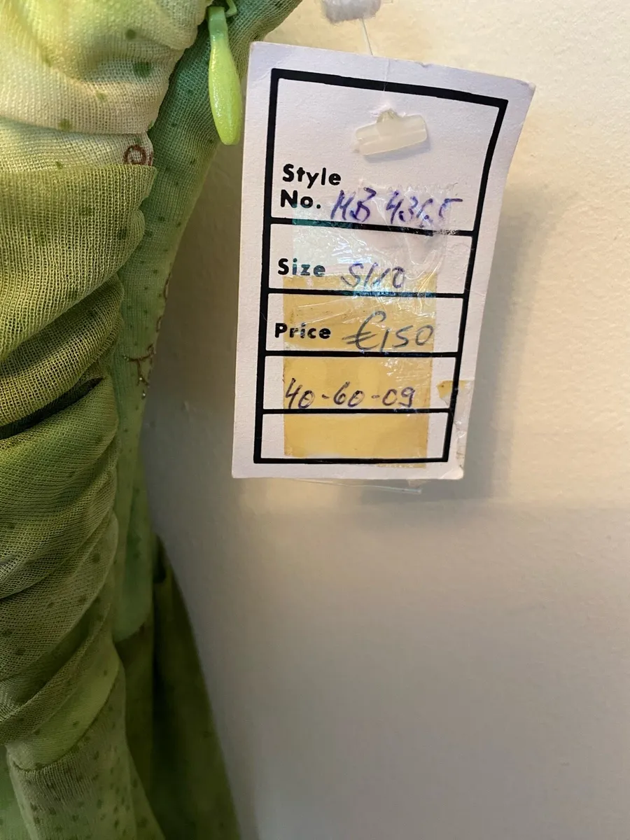 Strappy green summer dress - Image 2