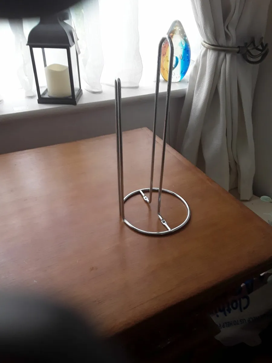 Stainless steel kitchen roll holder - Image 1