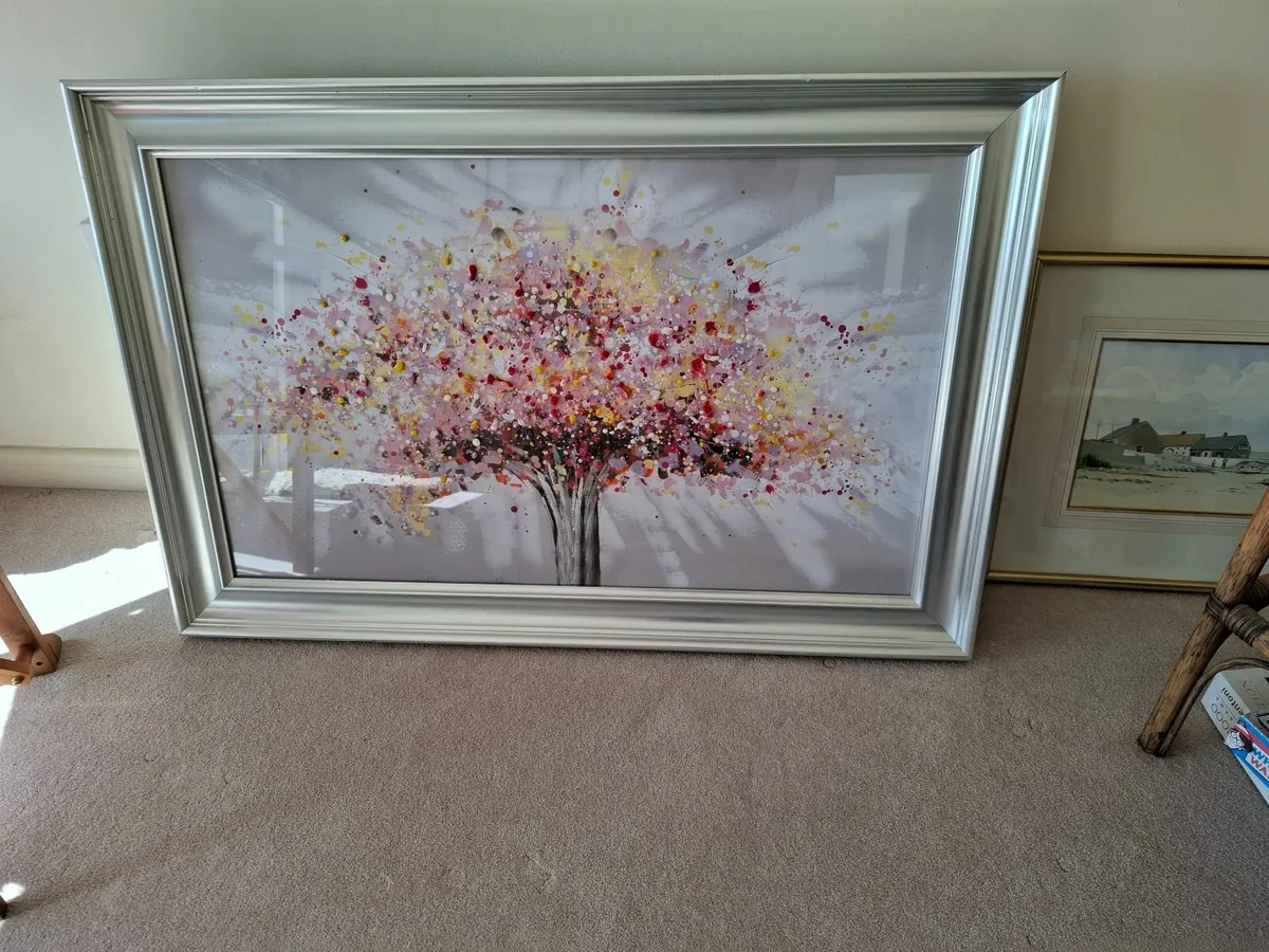 Large picture - Image 4
