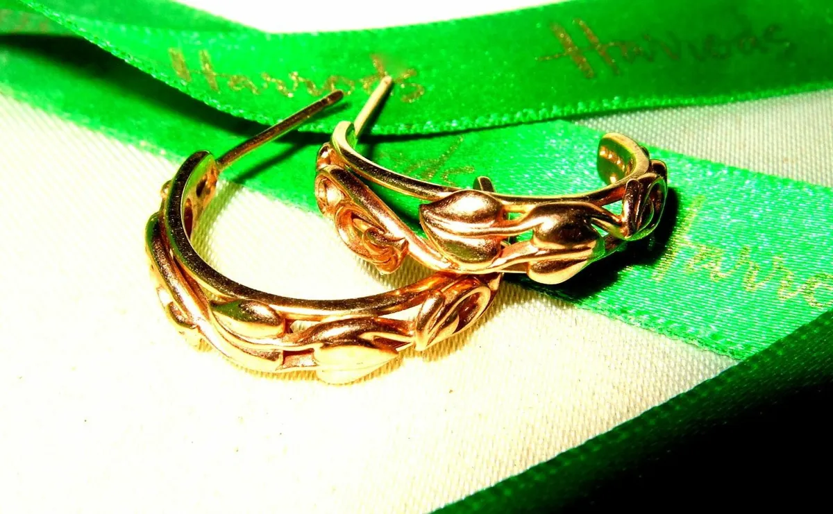 Vintage Hallmarked 9ct Gold Hoop Earrings - Image 2