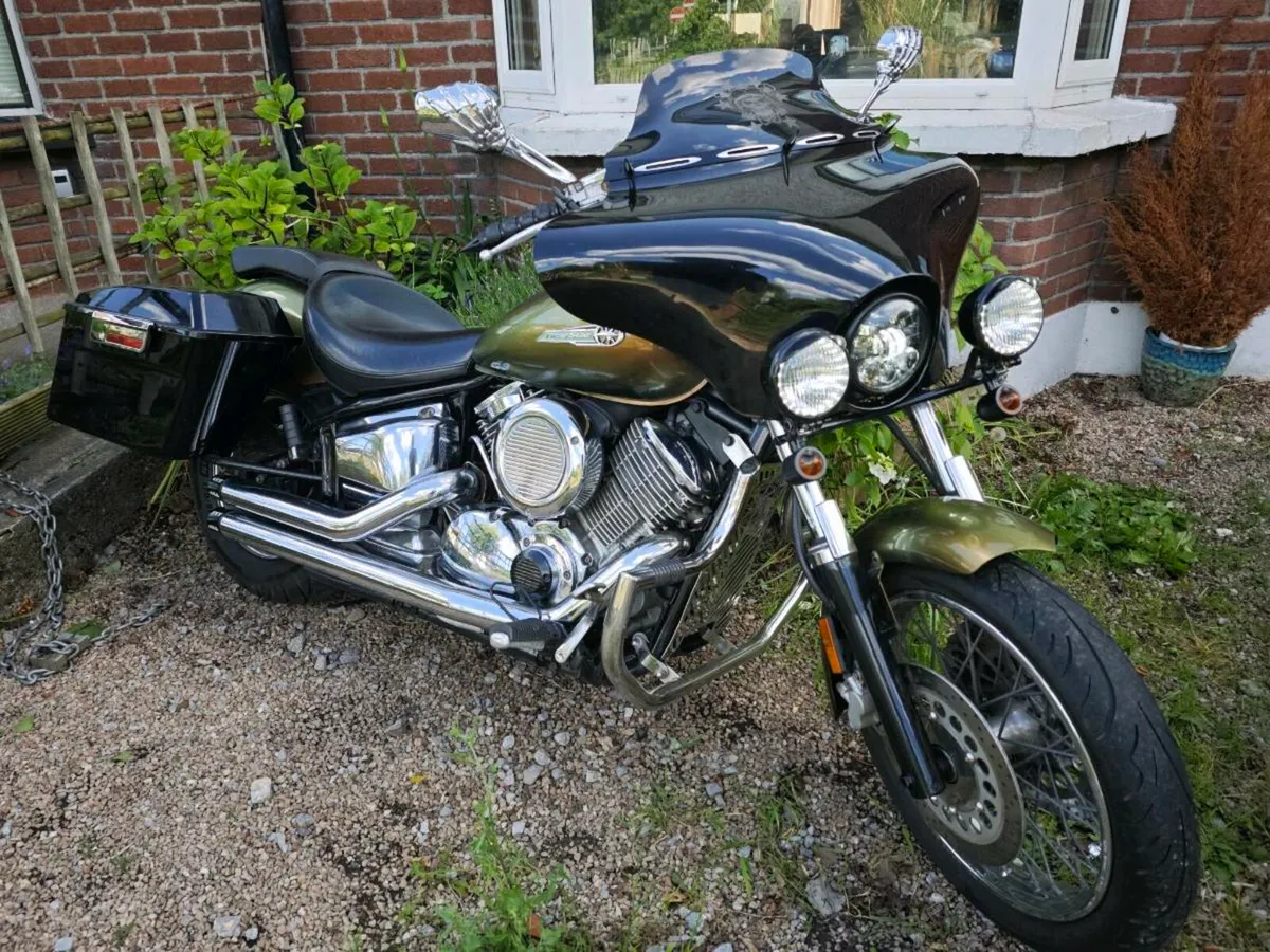 Custom Yamaha XVS 1100 dragstar - Image 1