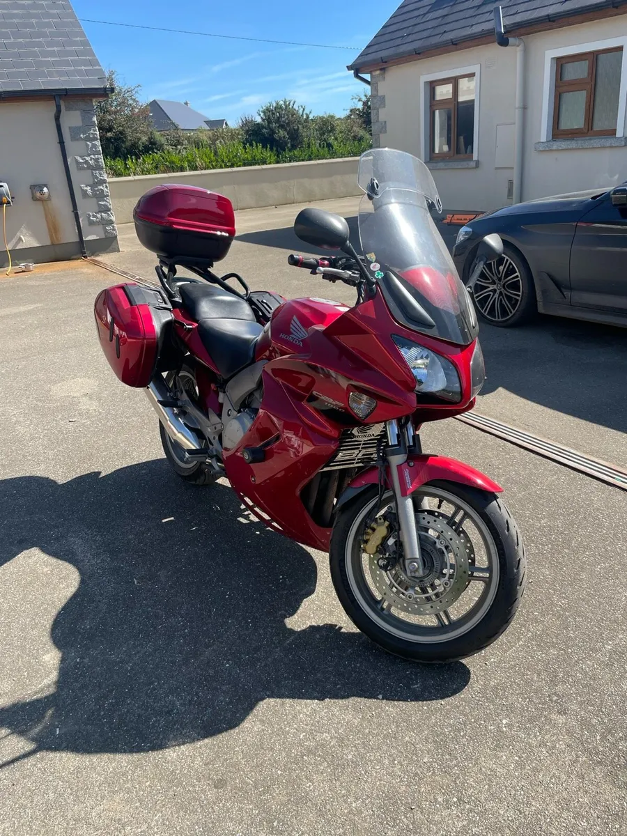 Honda cbf 1000 - Image 1