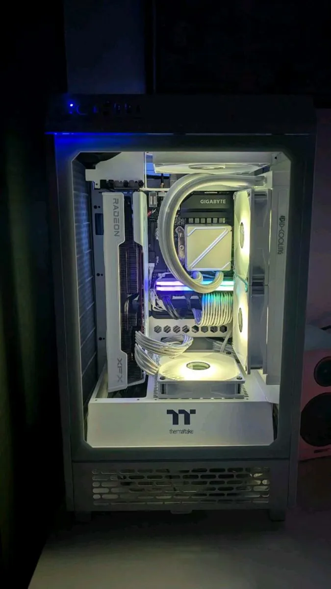 High End Performance Whiteout Gaming PC - Image 4