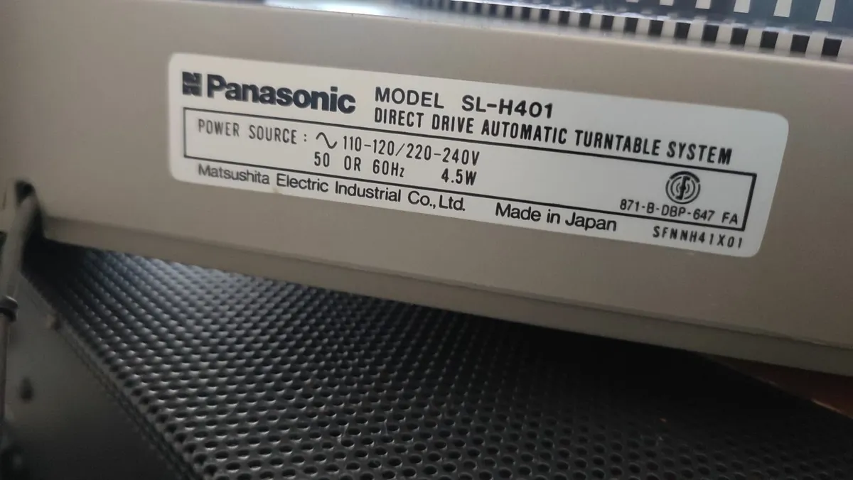 Panasonic SL-H401 DirectDrive,FullAuto Turntable - Image 3