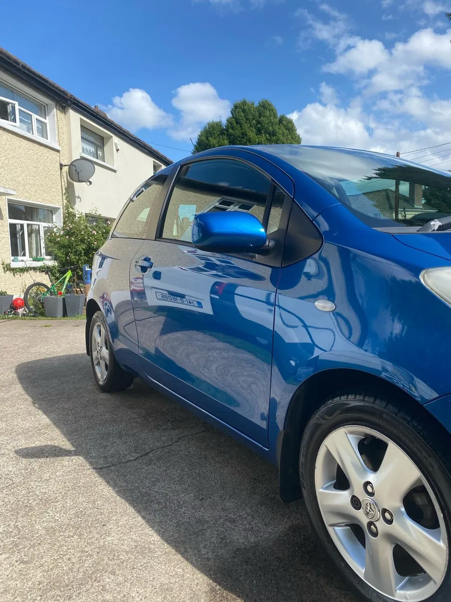 Toyota Yaris 2007 - Image 2