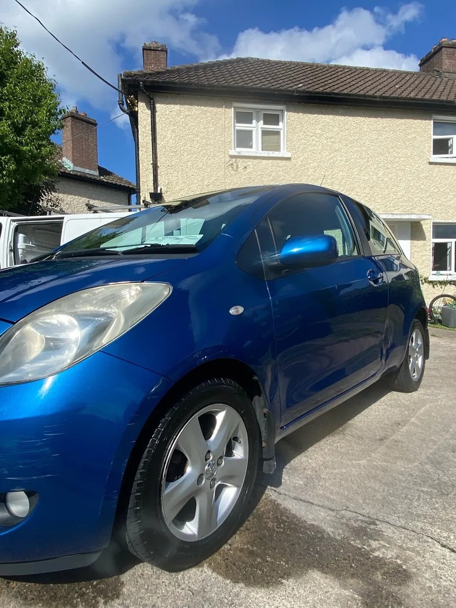 Toyota Yaris 2007 - Image 3