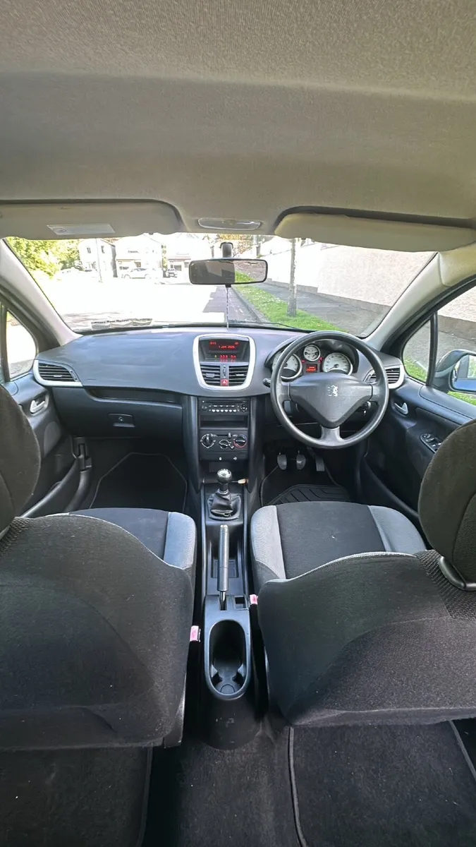 Peugeot - Image 2