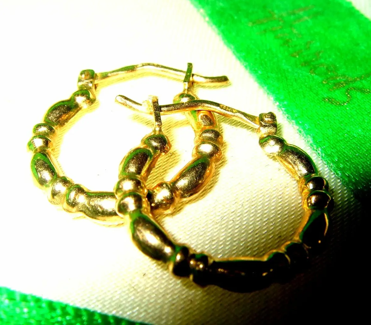 Vintage Hallmarked 9ct Gold 'Bamboo' Hoops - Image 3