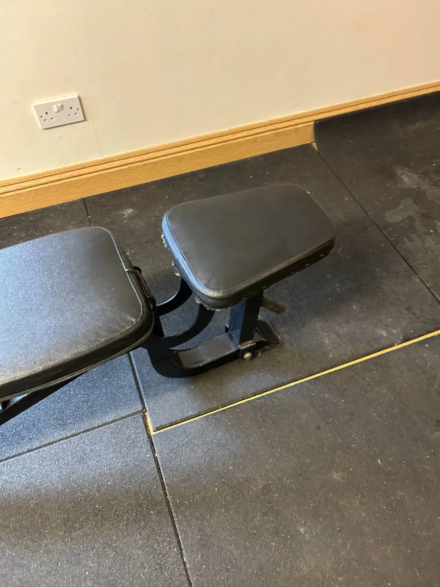 GYM BENCH - Image 4