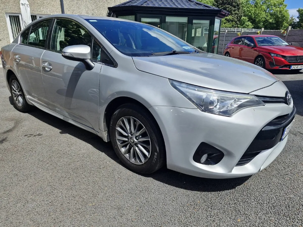 Toyota Avensis 2017 - Image 1