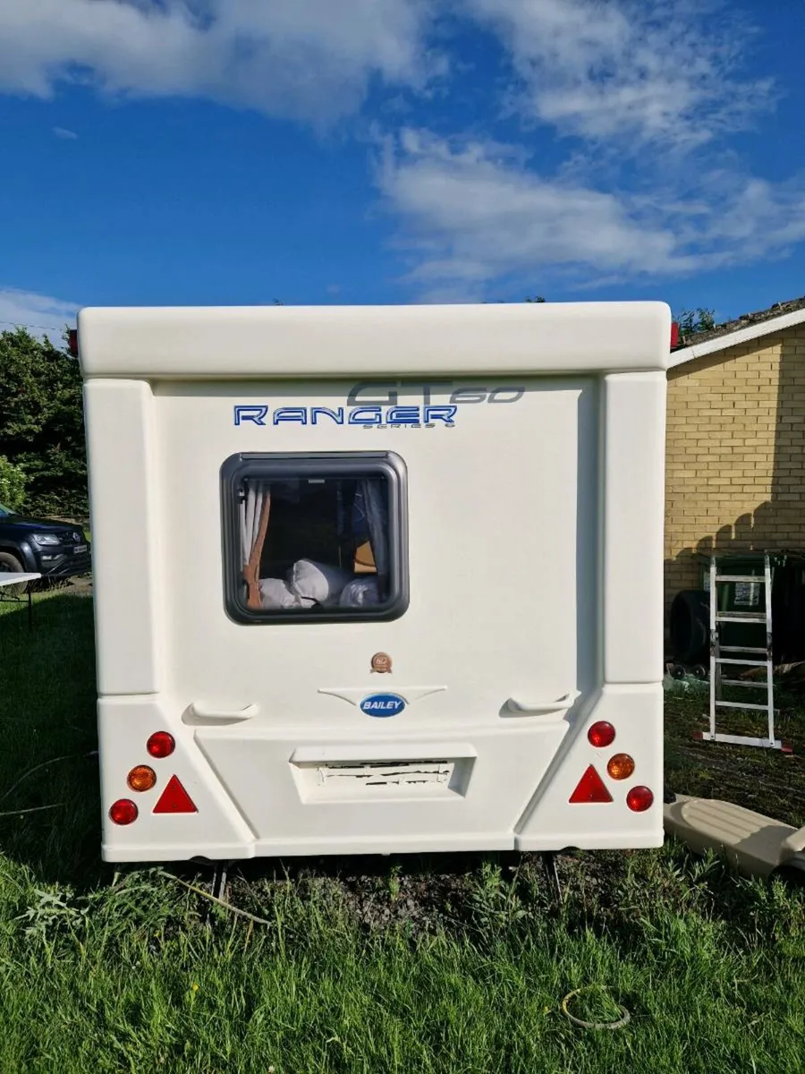Bailey ranger 6 berth caravan - Image 2
