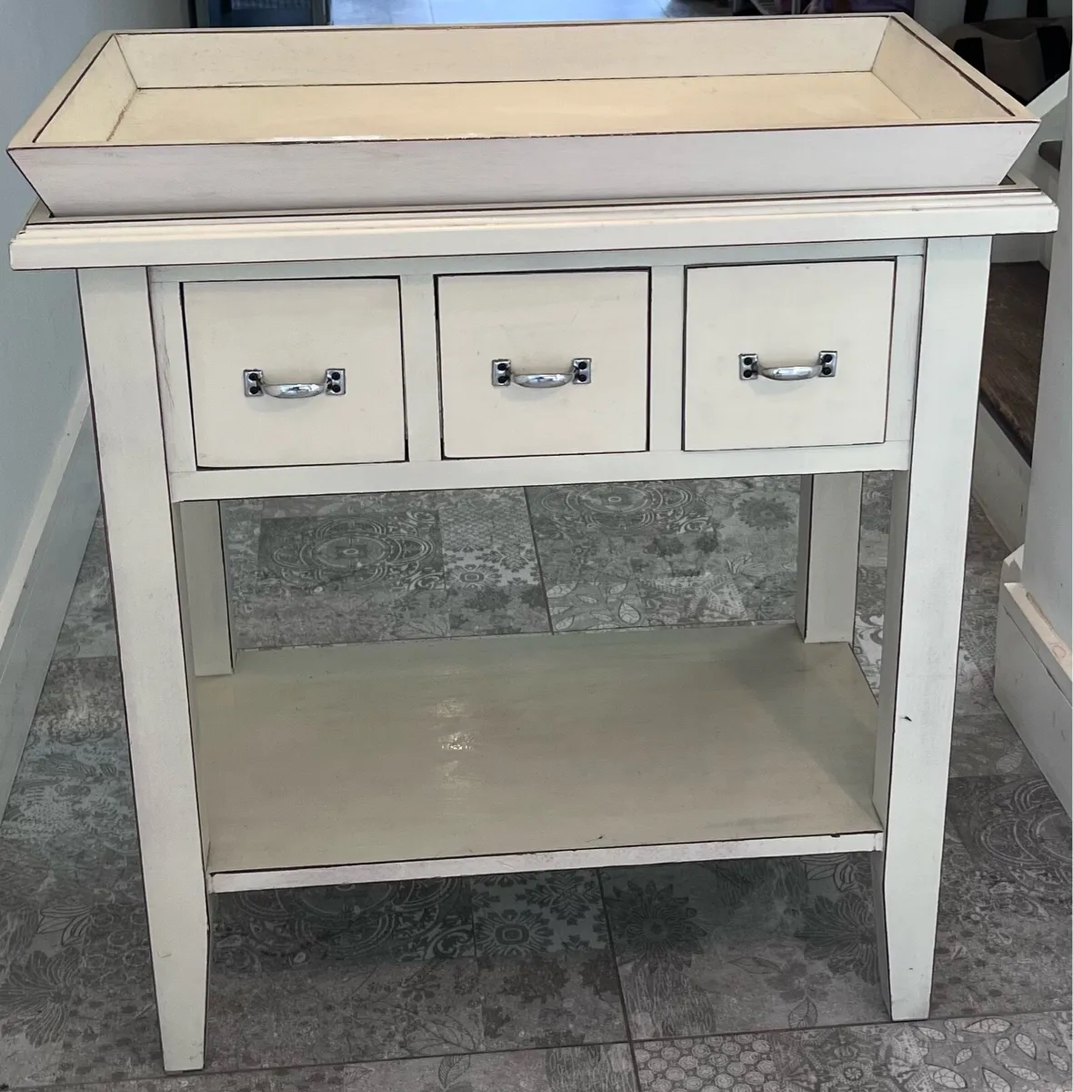 Console Table - Image 1