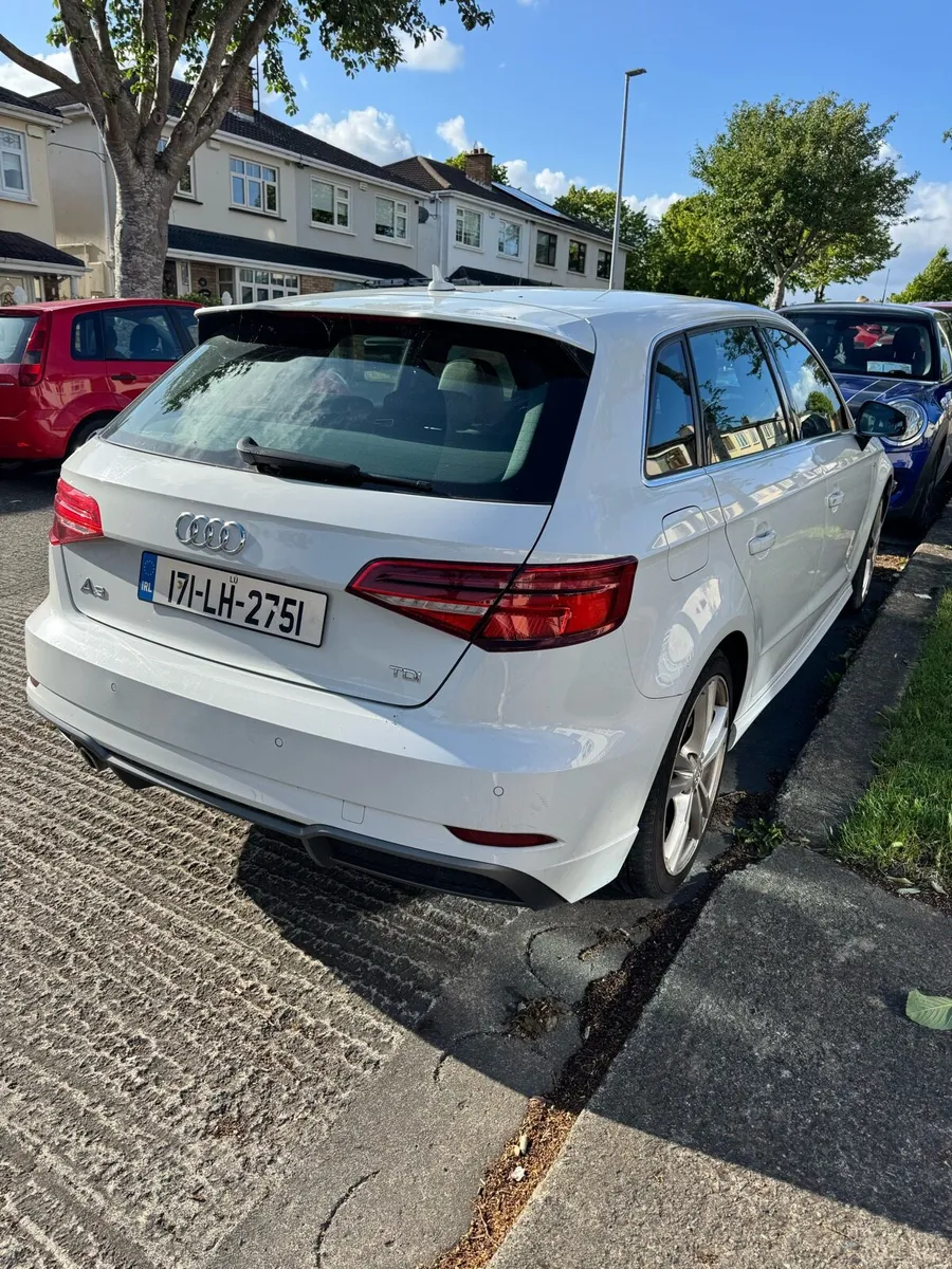 Audi A3 1.6 TDI SLINE 110PS 5DR - Image 4