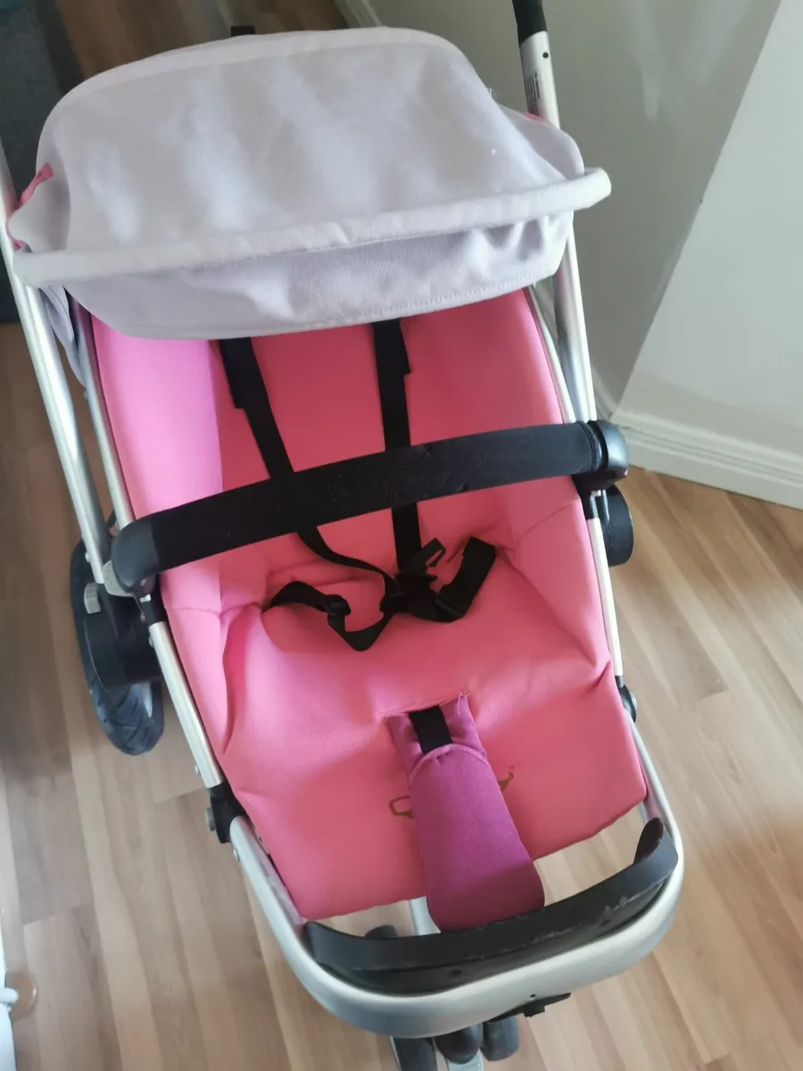 Pushchair - Image 1