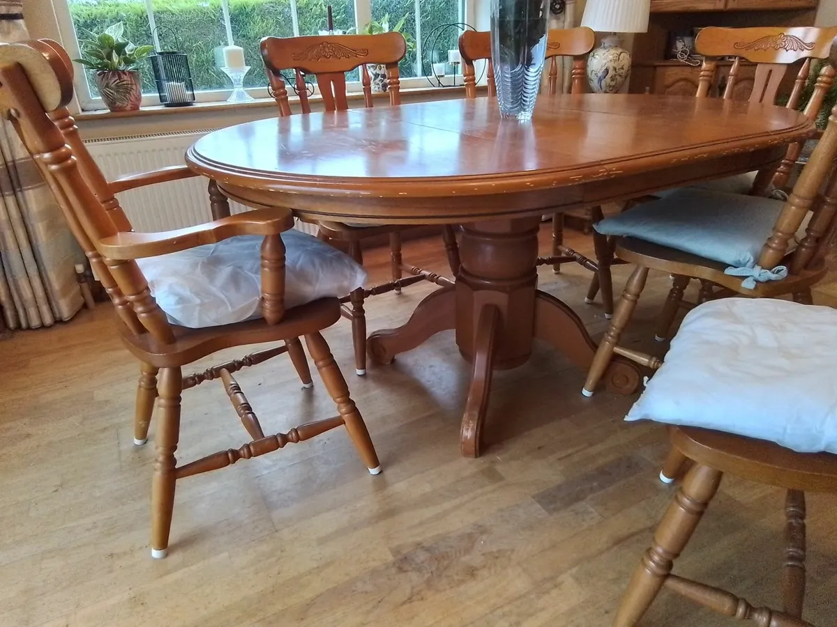 Dining room suite - Image 1