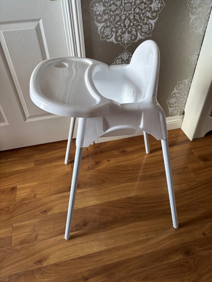 High chair - Image 2