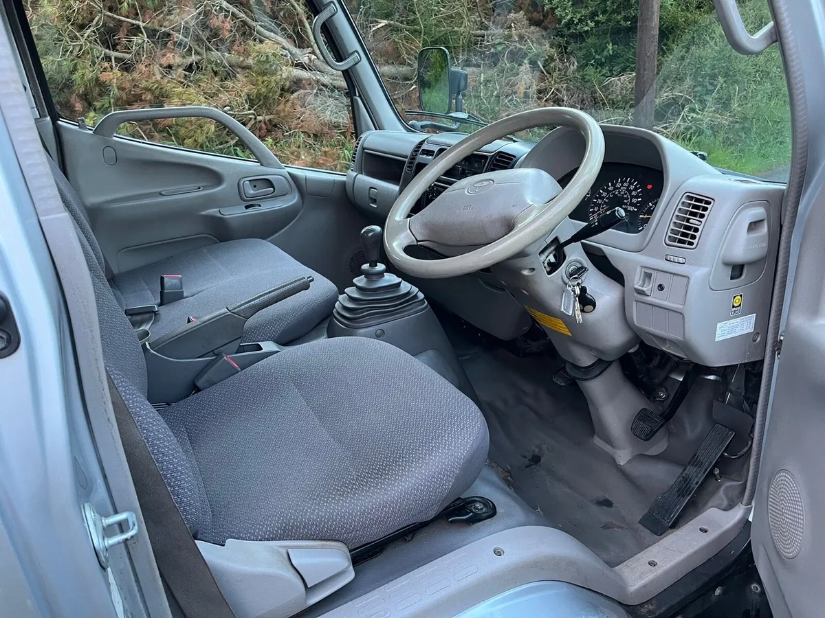 Toyota Dyna NO VAT - Image 3