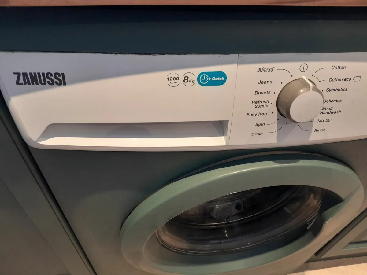 Zanussi lindo Washing Machine - Image 3