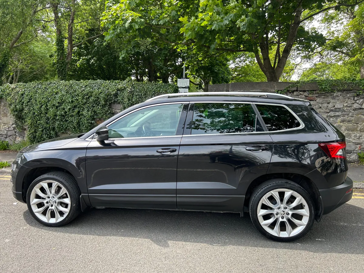 2022 SKODA KAROQ STYLE PARKING CAMERA A - Image 4