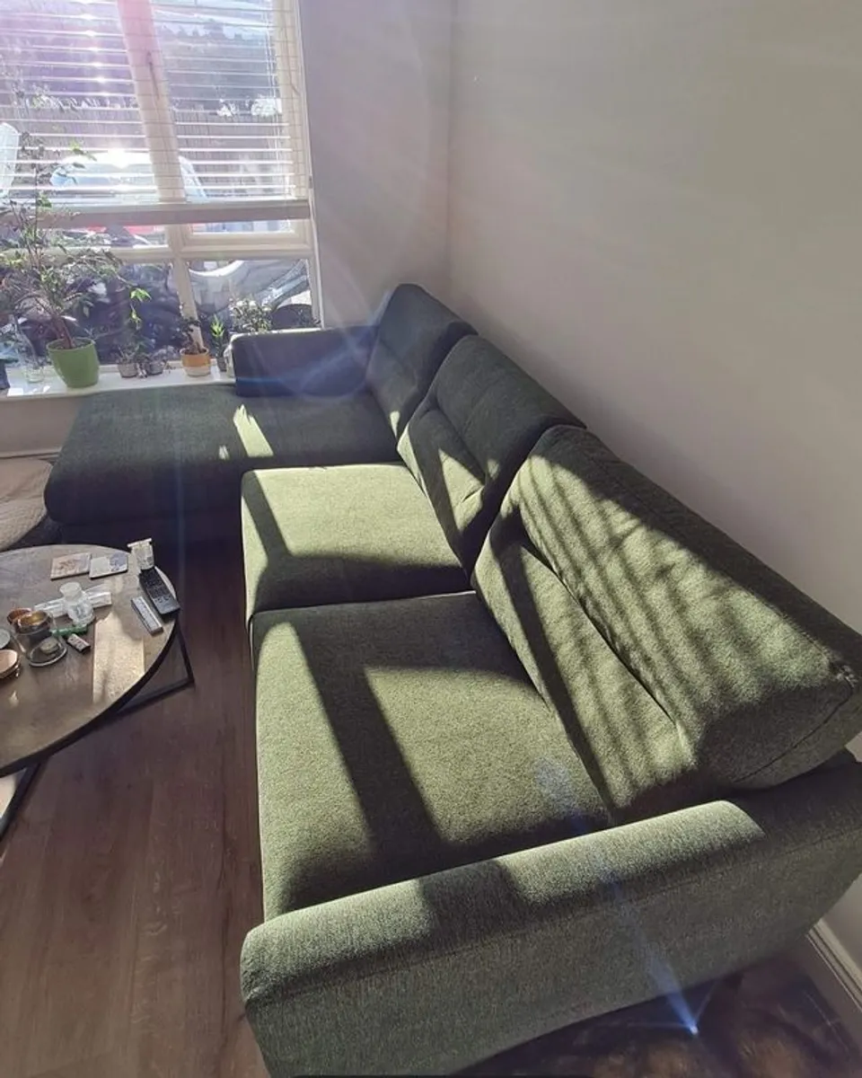 L-shaped sofa - left hand side - Image 3