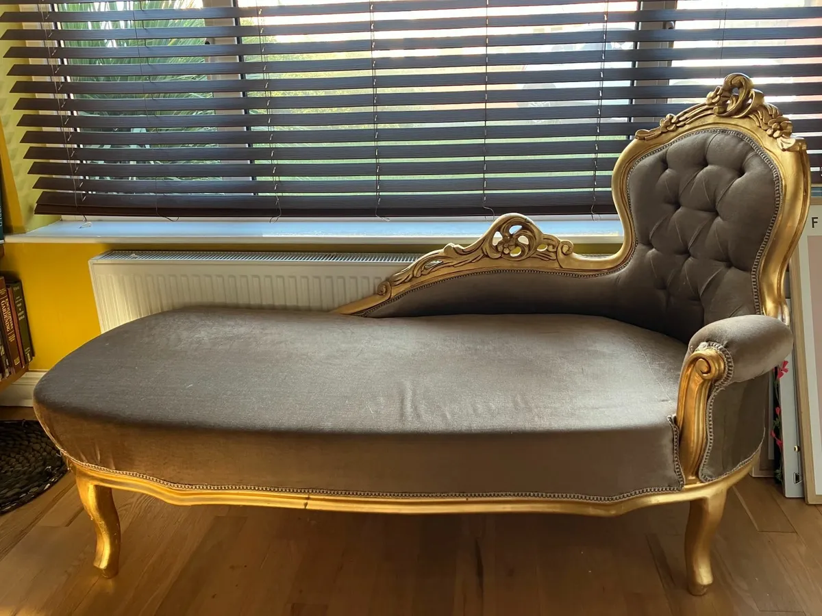 Chaise Lounge - Image 1