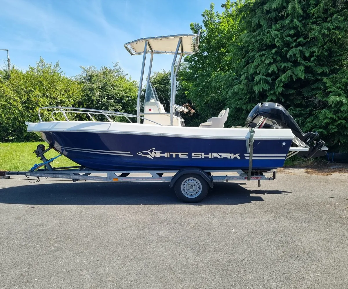 Kelt White Shark As New - Image 1