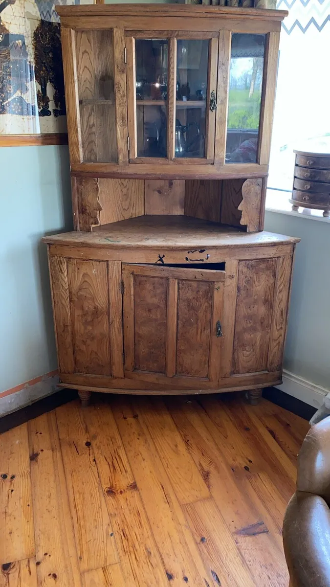 Walnut corner unit - Image 1