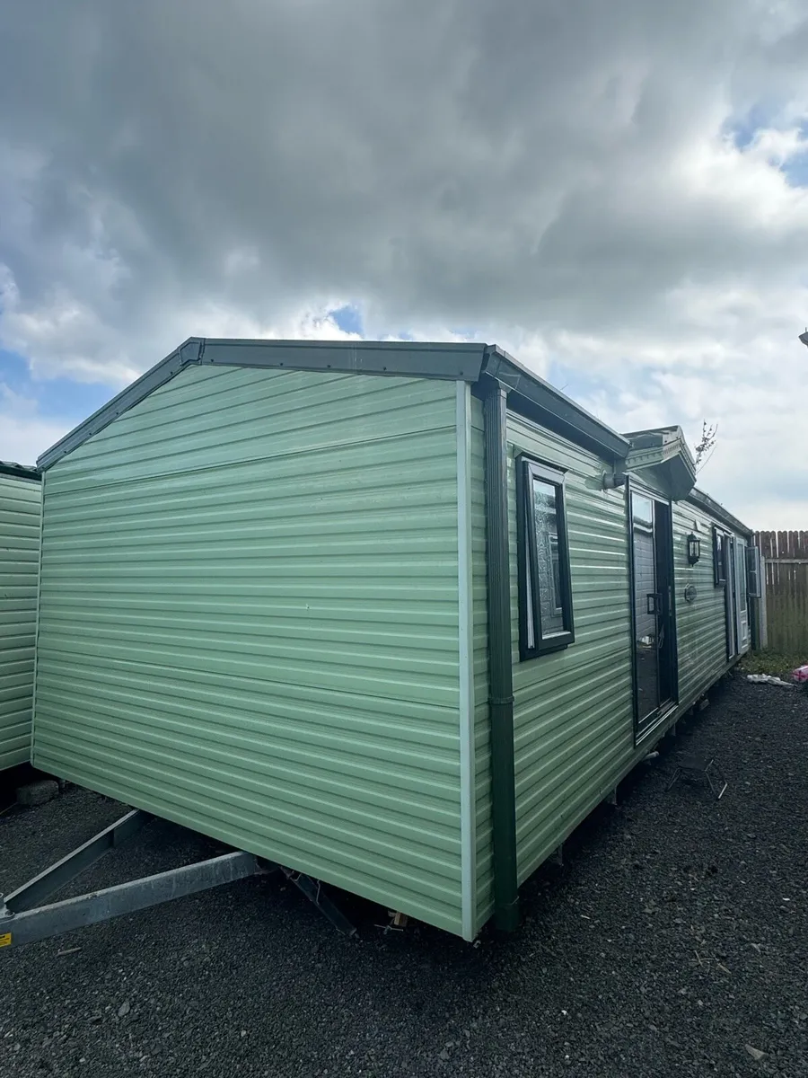 Mobile Homes - Image 2