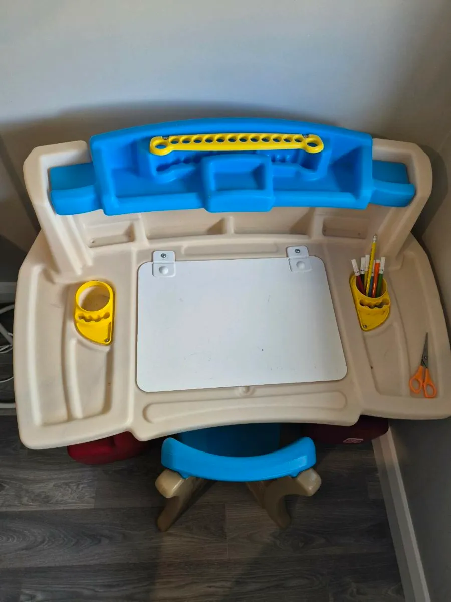 Step2 Art Activity Desk Deluxe - Image 1