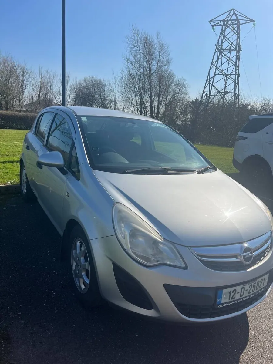 Opel Corsa 2012 Tested and Taxed Good starter car - Image 3