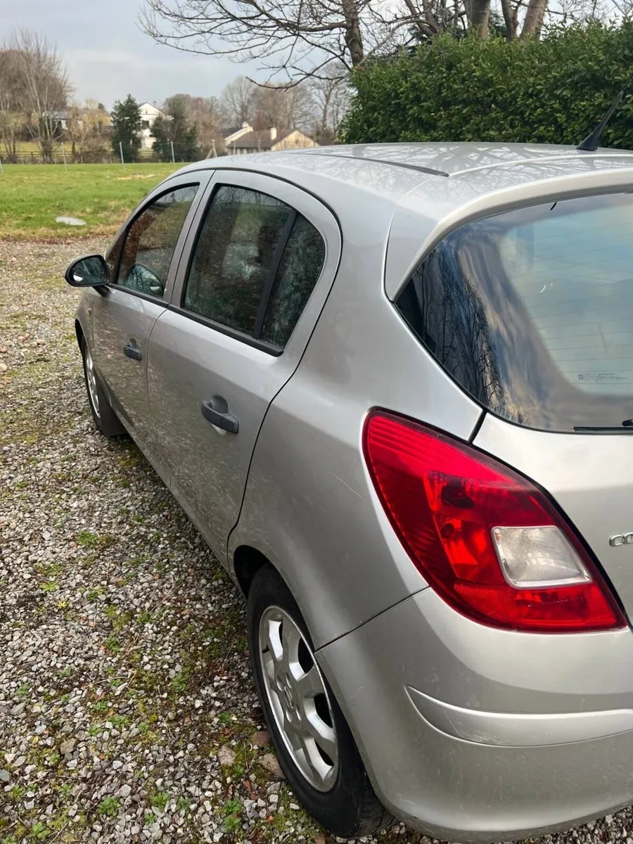 Opel Corsa 2012 Tested and Taxed Good starter car - Image 4