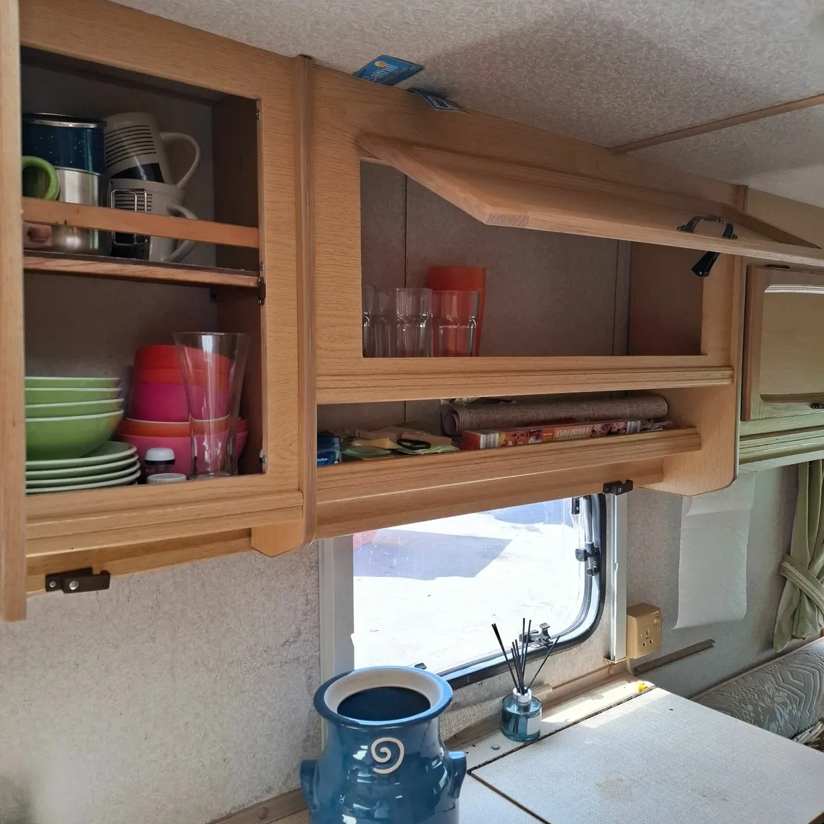 Caravan - Image 4